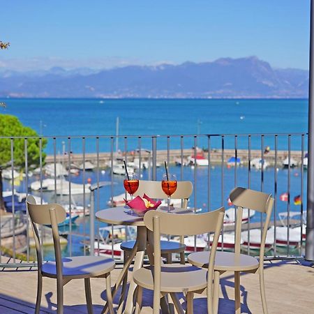 Riviera Carducci Rooms Пескьера-дель-Гарда Экстерьер фото