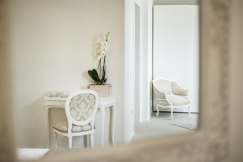 Riviera Carducci Rooms Пескьера-дель-Гарда Экстерьер фото